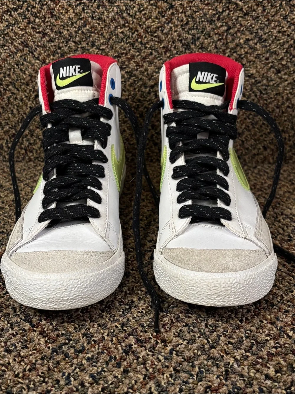 Nike Blazer Mid 77 White Volt Mystic Hibiscus Kids Size 6Y Sneakers